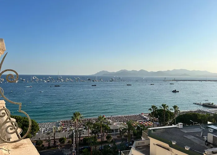 Croisette Palais Miramar - Sea View * كان