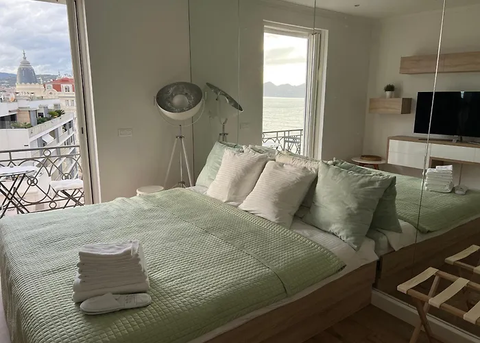 Croisette Palais Miramar - Sea View * Cannes