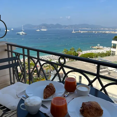 Croisette Palais Miramar - Sea View * カンヌ